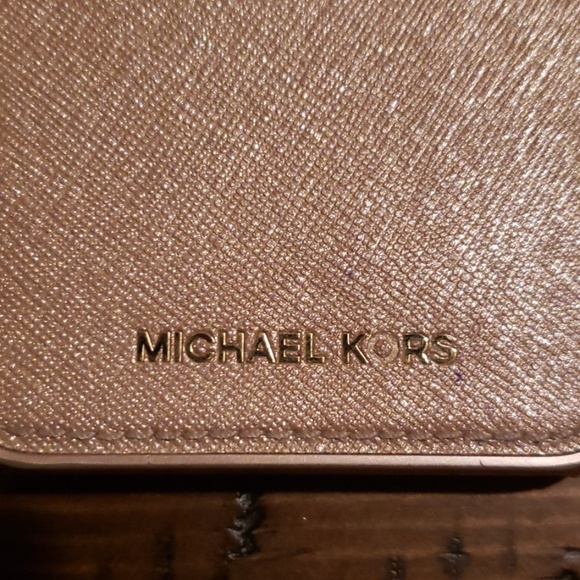 Michael Kors Case Iphone 7Plus or Iphone 8Plus - Picture 2 of 6